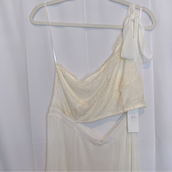Rya Collection Women's SZ L Anniversary Lace Cutout One-Shoulder Chemise NWT - Picture 8 of 8